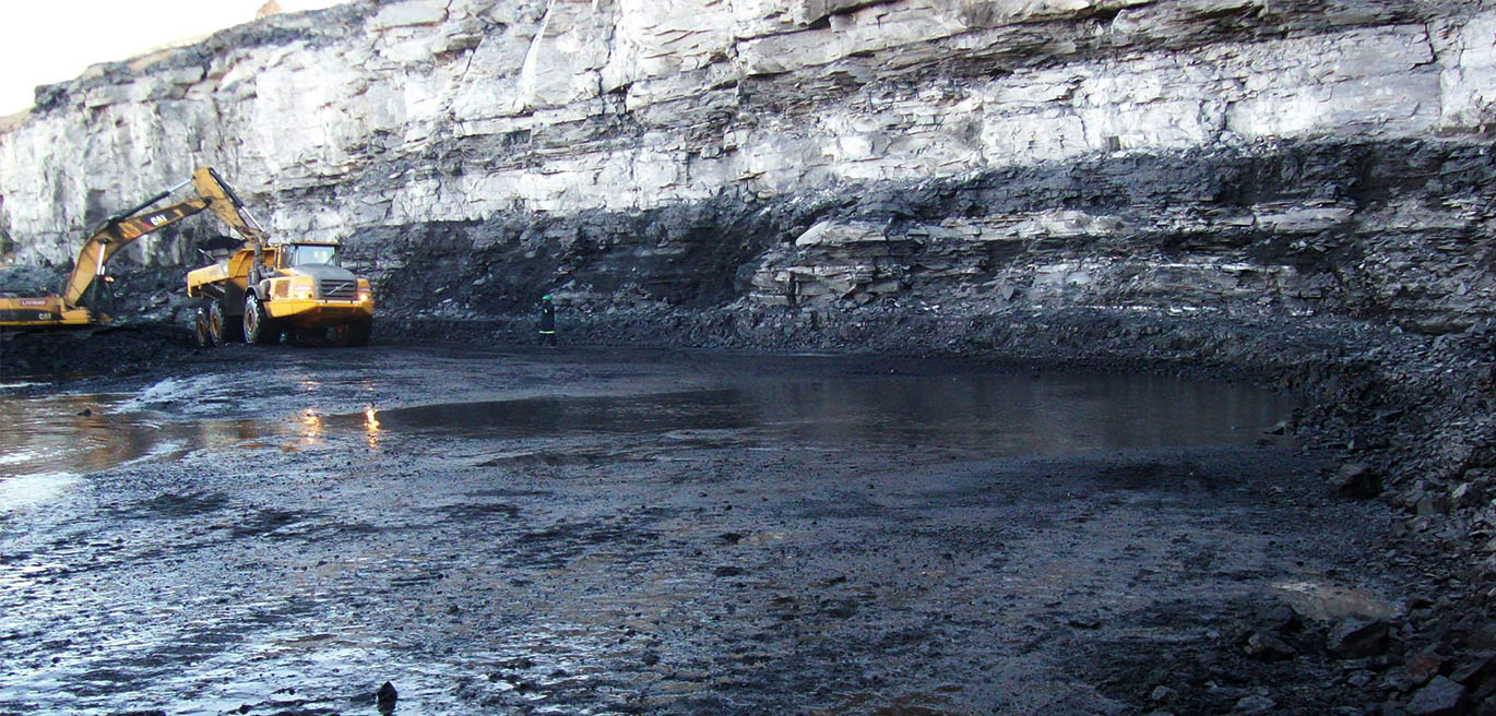 Open Cast Coal Mining Thutsi colliery Emelo